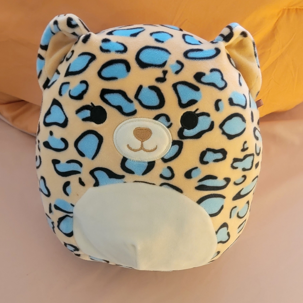 NO TAG!! SQUISHMALLOW